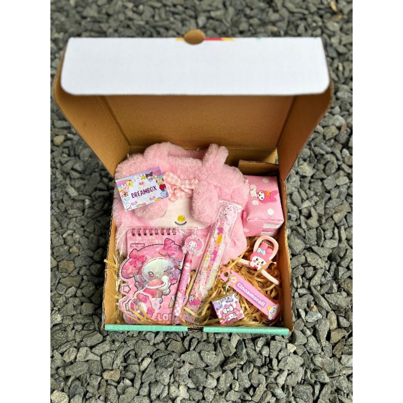 

giftbox|hampers|kadoultah