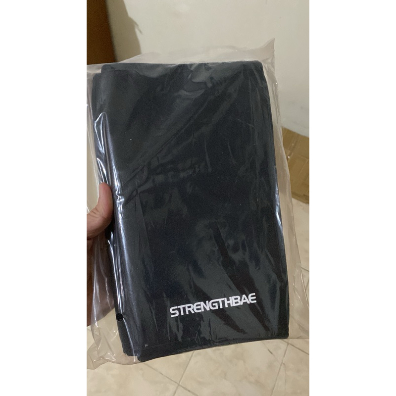 Knee Sleeve 7mm Strengthbae L