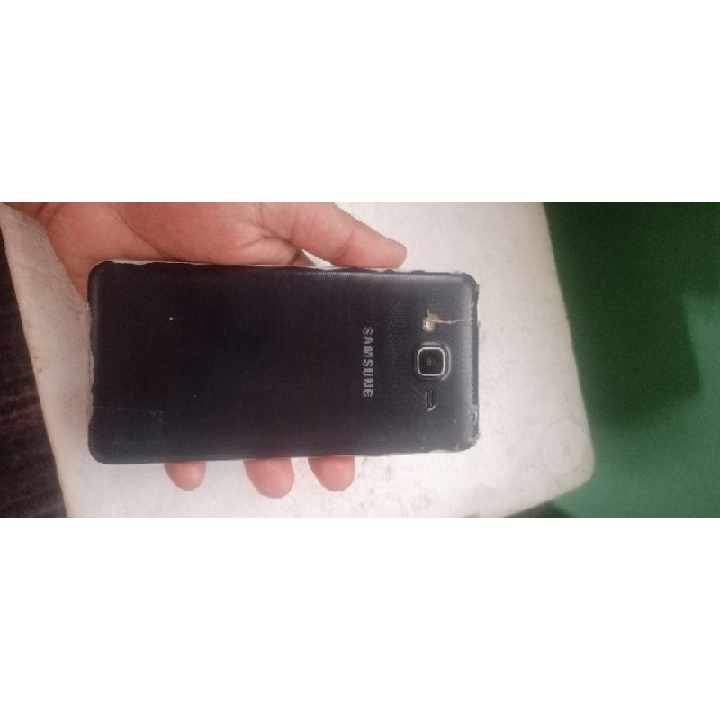 samsung J2 prime (bekas)
