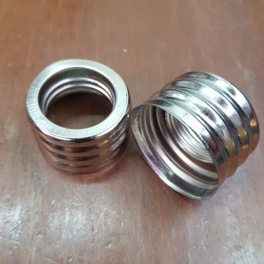 Converter Fitting Lampu E27 ke E40 Konektor / Fitting Over