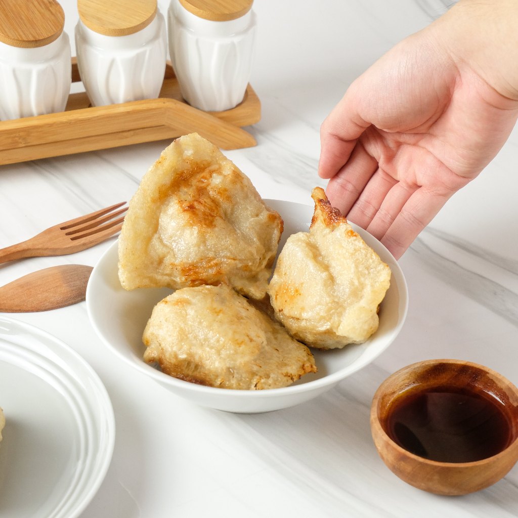

Paket Pempek Kapal Selam (10 pcs) + Cuka 250ml