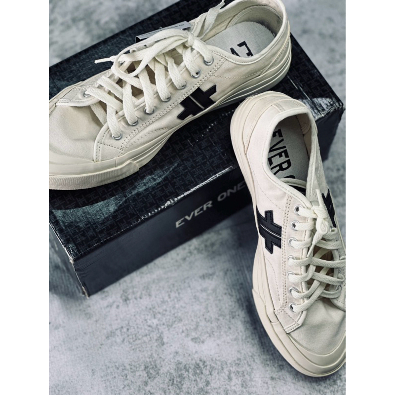 sepatu everone original