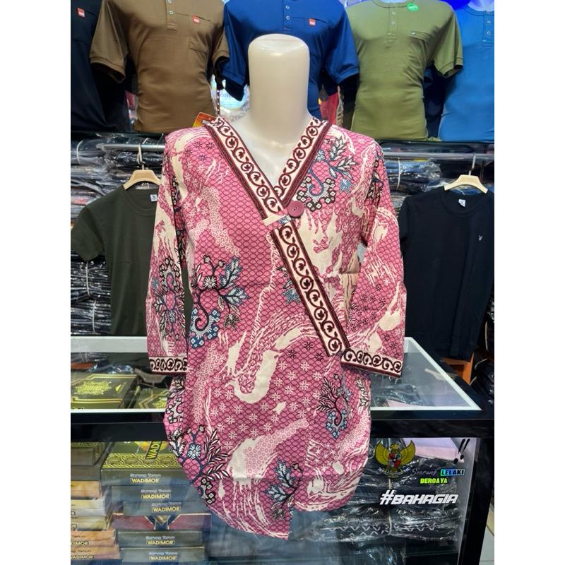 Atasan Batik Wanita Katun
