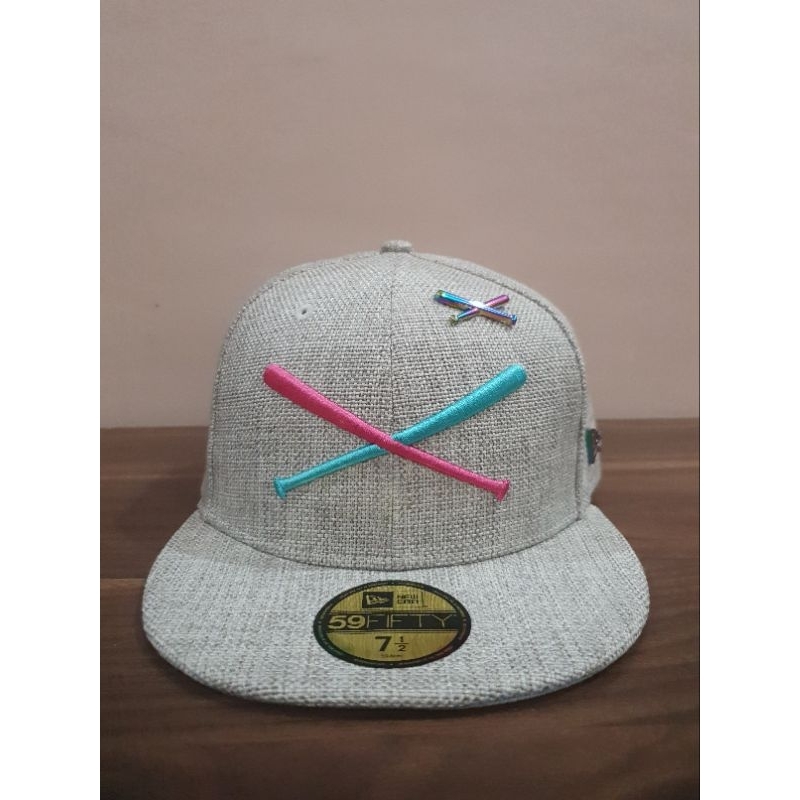 Topi JustFitteds Crossed Bats New Era 59Fifty Flip 2024 Size 7½