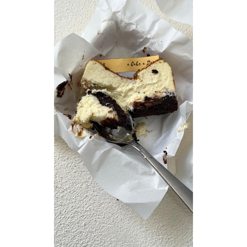 

Brownies Burnt Cheesecake