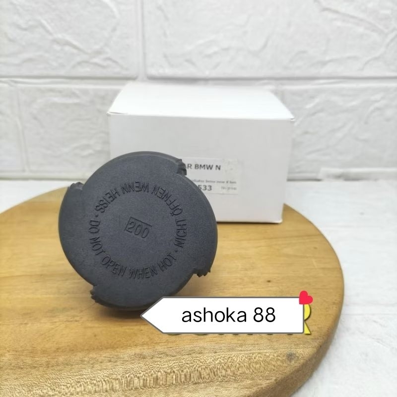 Tutup radiator bmw E30E30-61