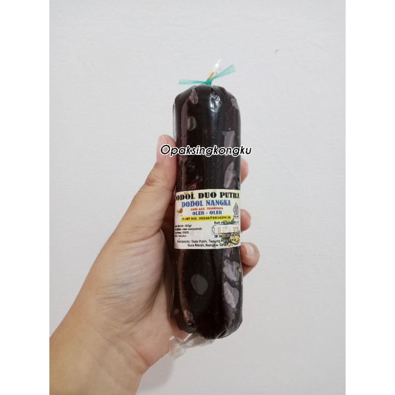 

DODOL NANGKA DUO PUTRA KHAS TANGERANG 200GR