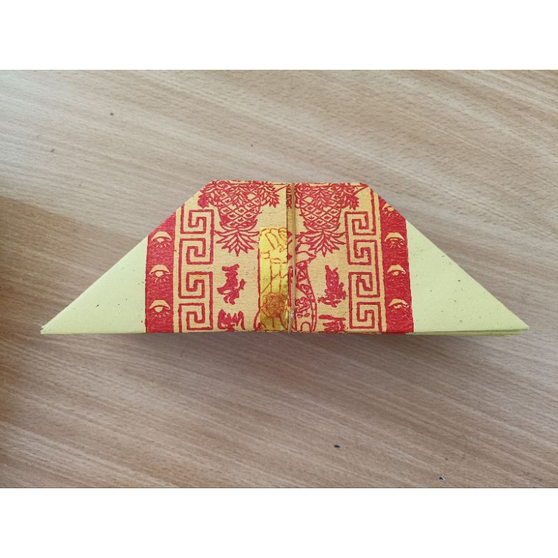 

Kertas Sembayang / Tua Kim Lipat ( 1 ikat = 20 pcs )