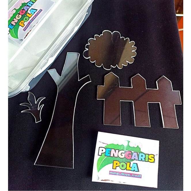 

KODE L3W7 PENGGARIS POLA ACRYLIK 4 POLA untuk kertas A3