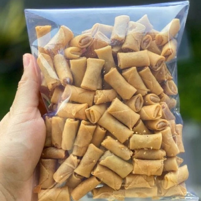 

SUMPIA PEDAS SPRINGROLL cemilan udang ebi makanan gurih renyah kiloan 250gram 500gram 1kg