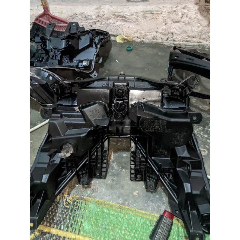 Retrofit reflektor 1set frame kecuali mika harga 500rb-700rb