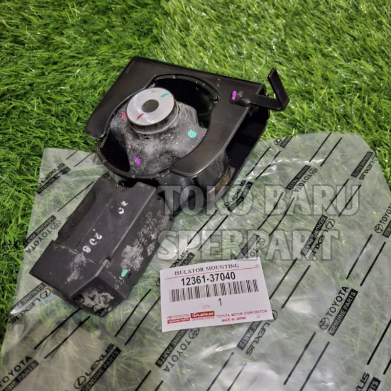 ENGINE MOUNTING DEPAN TOYOTA NAV1,VOXY,NOAH 12361-37040 ORIGINAL
