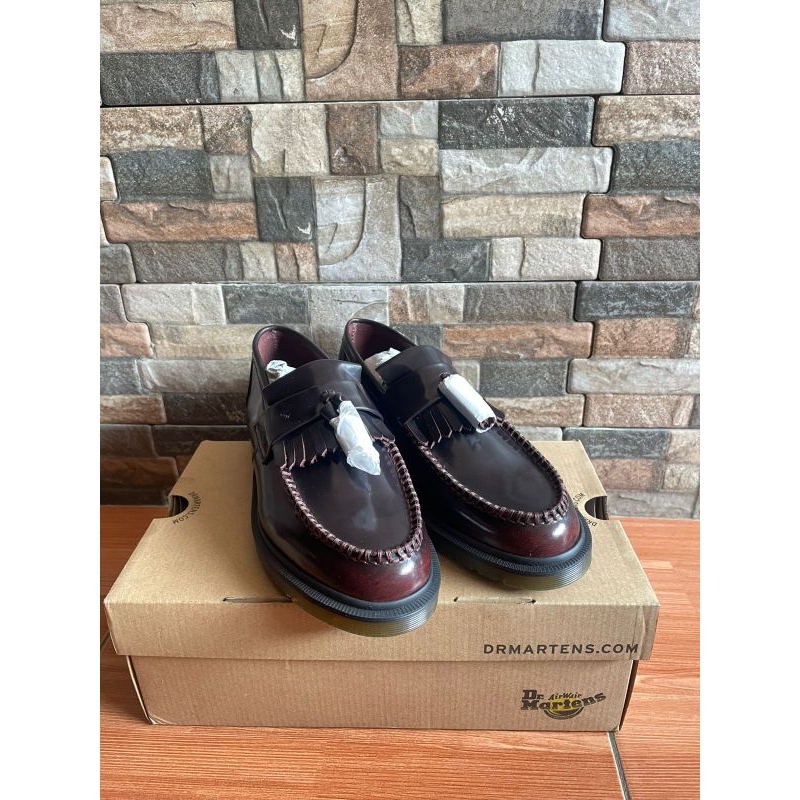 Dr Martens Adrian Tassel Cherry Red Original