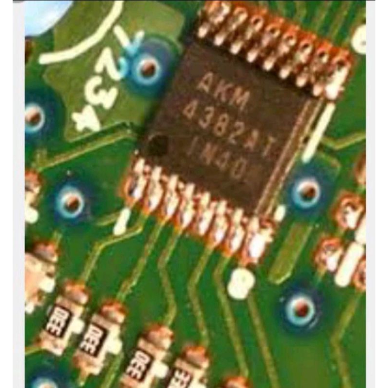 IC SMD AKM 4382 DAC AUDIO