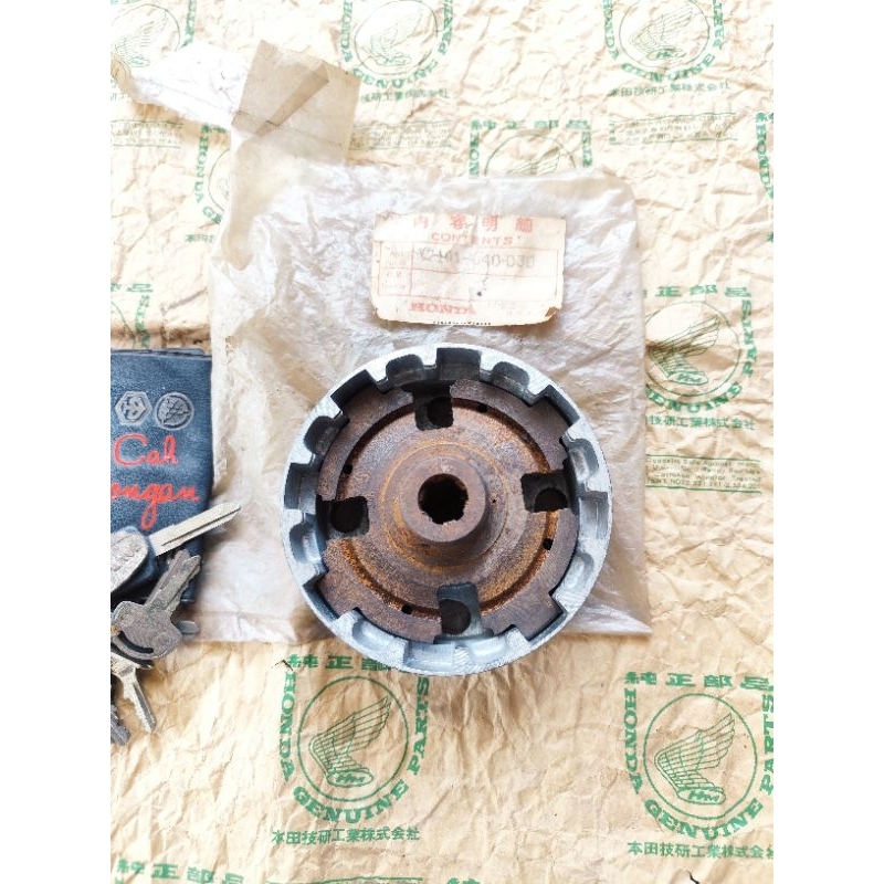 Rumah kampas set drive hause kopling Honda C50 C70 Original