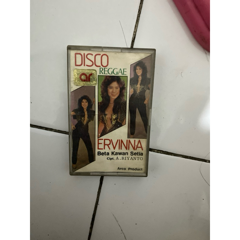 Kaset Ervinna Beta Kawan Setia