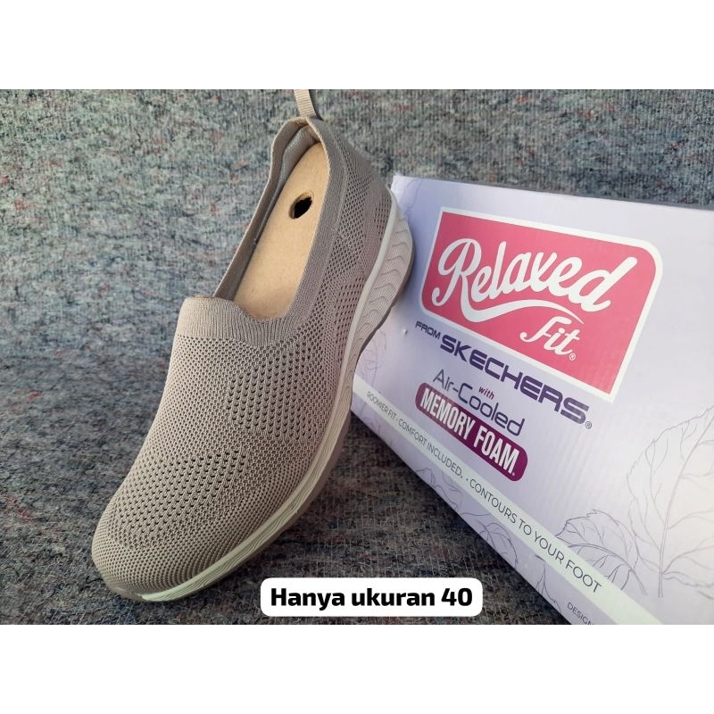 sepatu skechers women original slipon skechers women