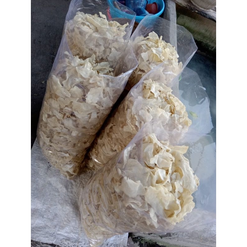 

krupuk gadung/krecek mentah