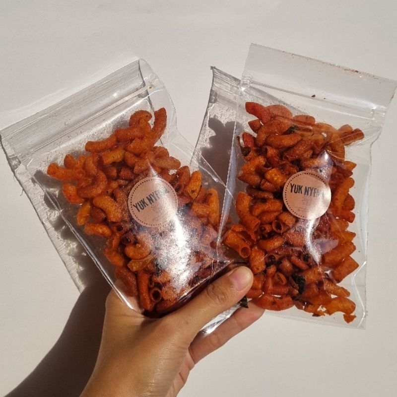 

makaroni pedas daun jeruk 55g