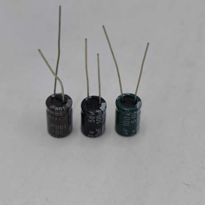 ELCO 100uf 50v / ELKO 100uf 50v