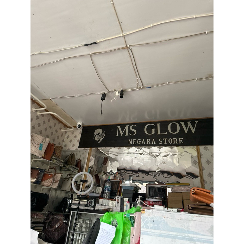 

si laris manis