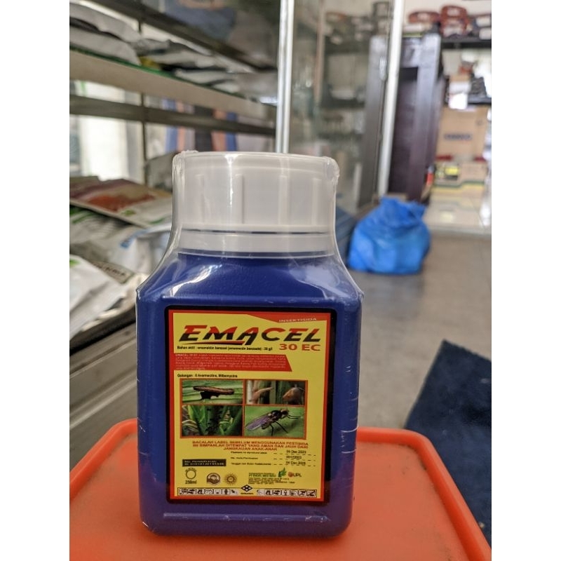 INSEKTISIDA emacel 30 EC