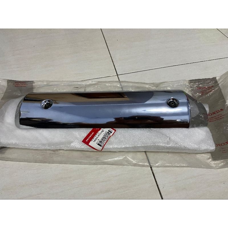 18355 KCJ 660 Cover knalpot tiger revo tirev awal original baru AHM