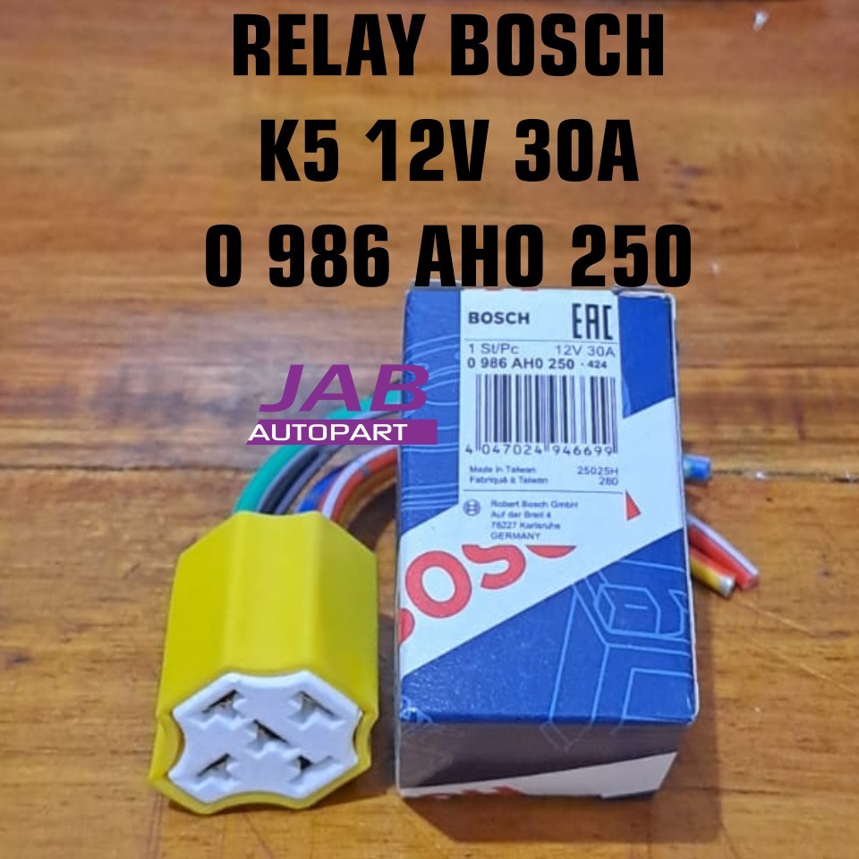 Riley / Relay Kaki 5 12V 30A + Soket Relay Keramik Kaki 5 Bosch Original