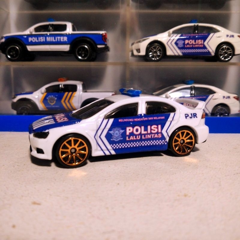 DIECAST SKALA 1:64 HOTWHEELS MITSUBISHI LANCER EX CUSTOM MOBIL POLISI INDONESIA PATWAL PJR