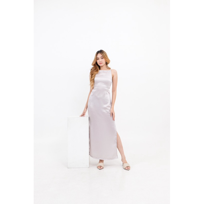 Amatous Wear - Lily Maxi Dress Grey | Dress Panjang Wanita | Dress Pesta
