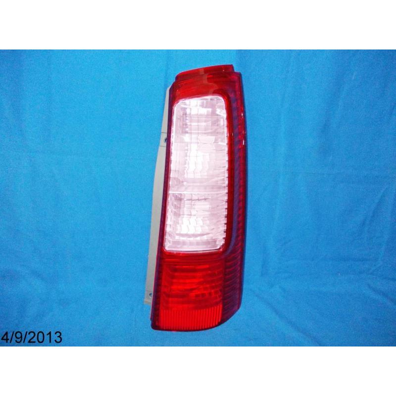 Lampu Stop Belakang Avanza 2004