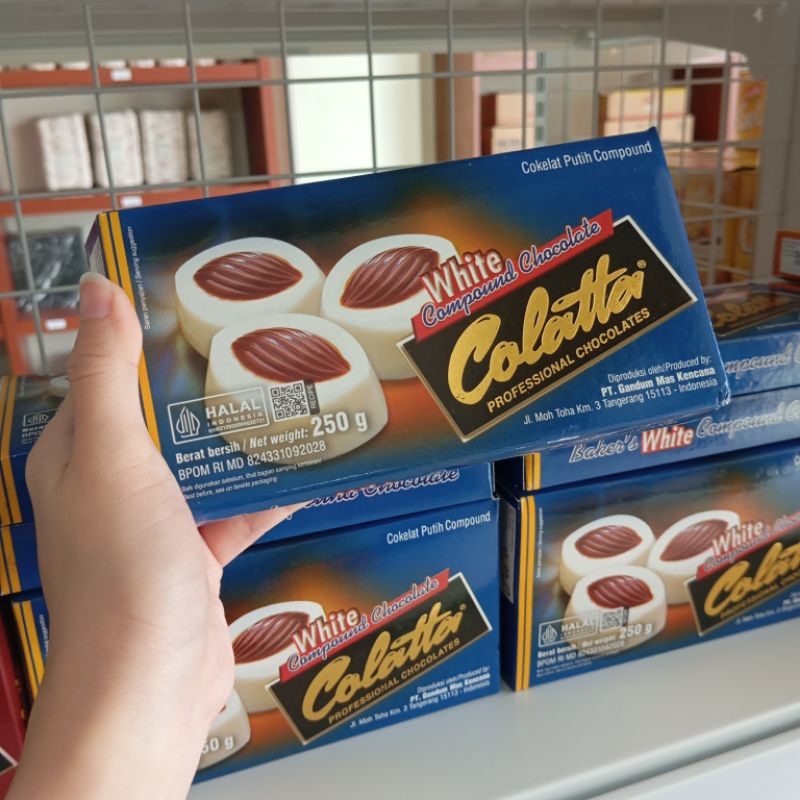 

Colatta White Compound Professional Chocolate 250gr Cokelat Putih Coklat Masak Leleh Isian Filling Topping Dekorasi Kue Cake