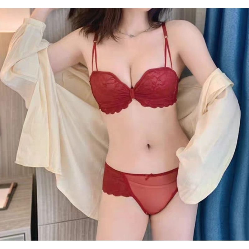 PENAWARAN TERBATAS!! Bra wanita set + CD Bra seamless tanpa kawat busa sedang model half cup bra