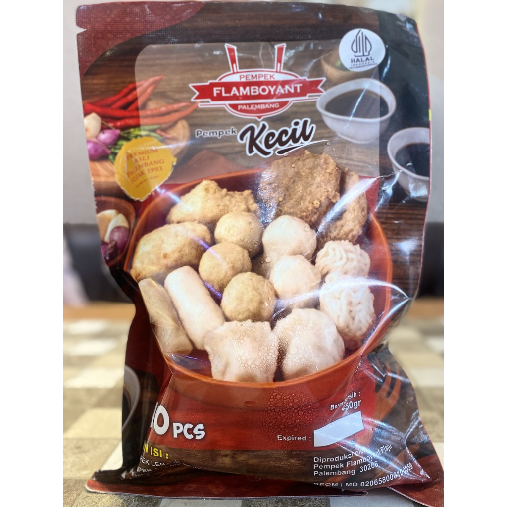 

Paket Pempek Kecil 30Pcs Campur + Cuko Pedas - Pempek Flamboyant - Asli Khas dari Palembang
