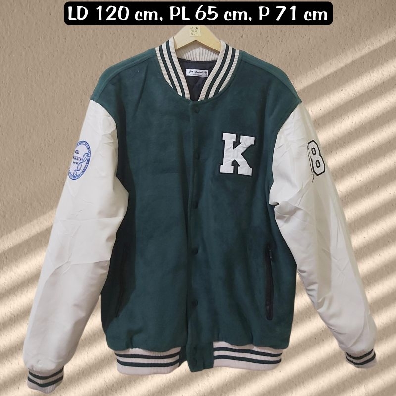 Preloved Jaket Varsity Baseball University Korea, Size 110 / XL, 3 Layer / Lapis. Lapisan depan Serp