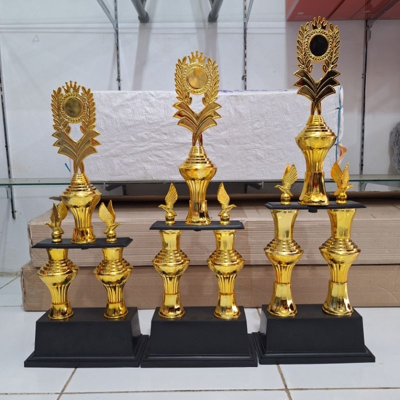 PIALA 2 KAKI BESAR / TROPHY 2 KAKI / PIALA BERGILIR SET JUARA 123