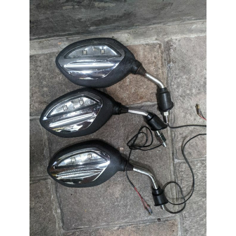 spion beat Vario LED original kanan saja