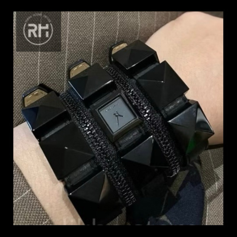 Karl Lagerfeld Studed Watch Jam Karl Lagerfeld. #karllagerfeld #karllagerfeldwatch .