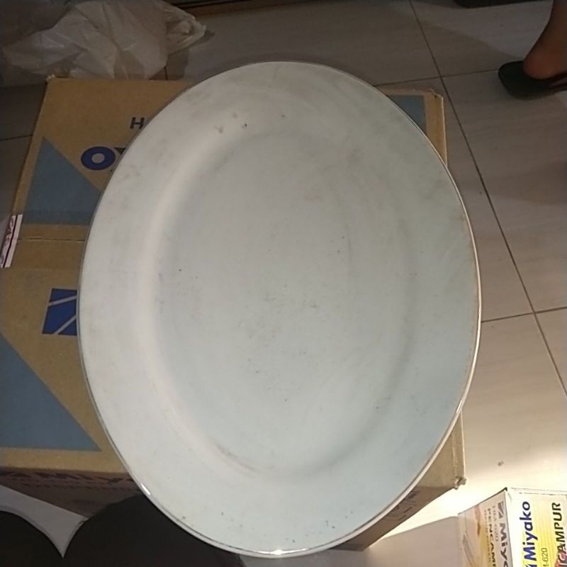 piring keramik oval putih polos