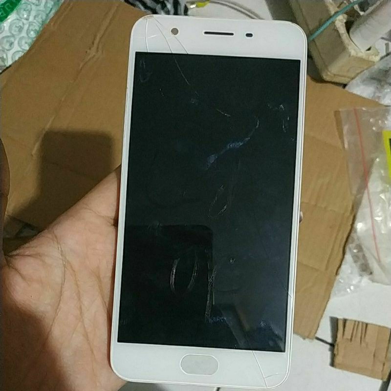 Lcd normal minus touchscreen bekas Oppo A57