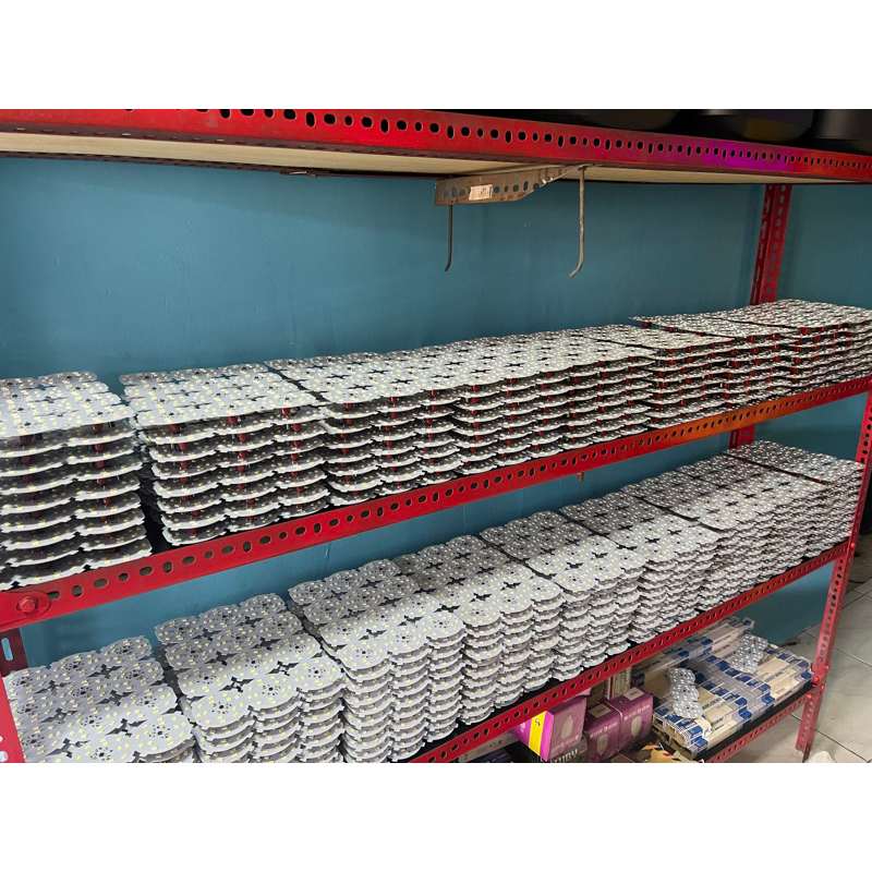 pcb lampu led 15 watt diameter 5,5 cm T Ac 220. langsung colok nyala