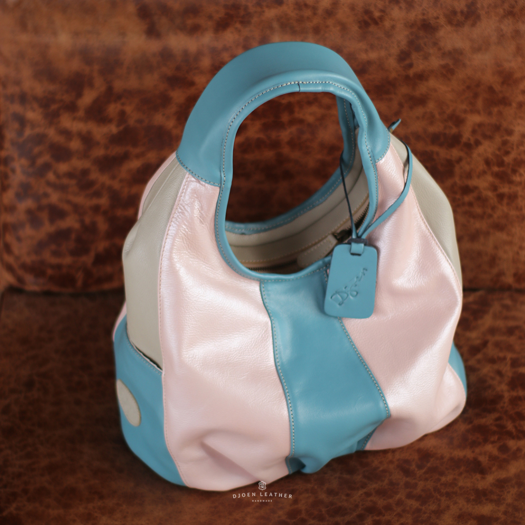 Tas hobo kulit sapi asli Soraya hobo bag by Djoen Leather