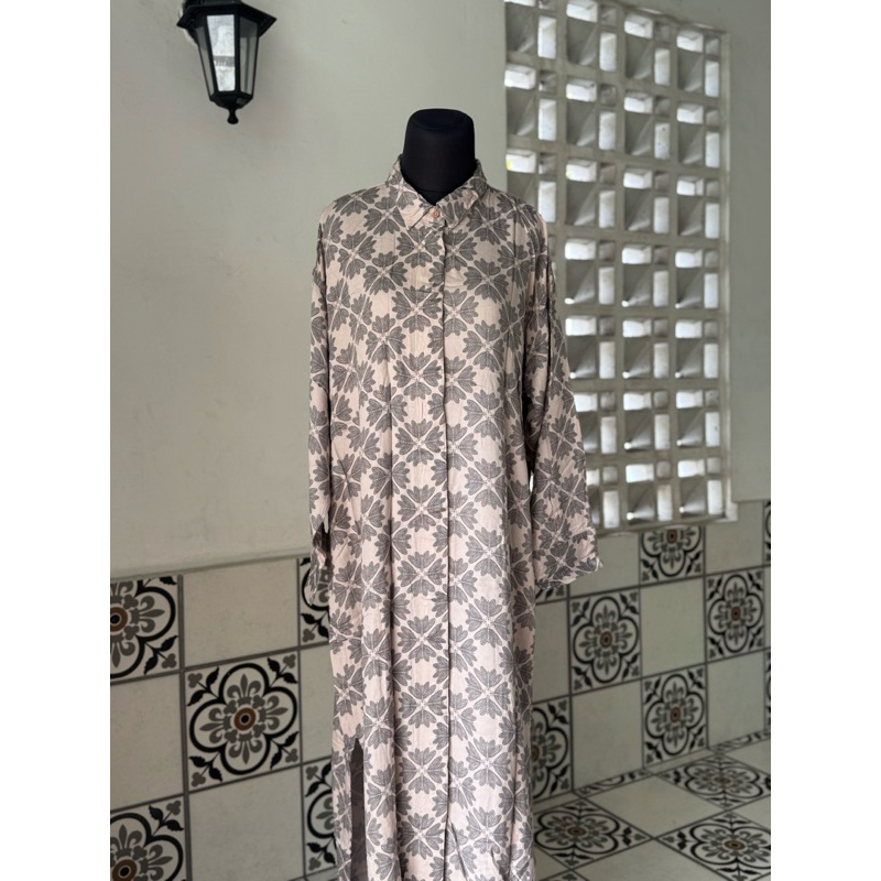 preloved minimal dress