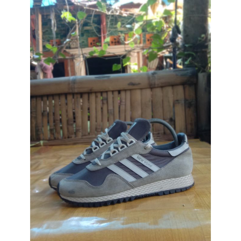 Adidas newyork og second