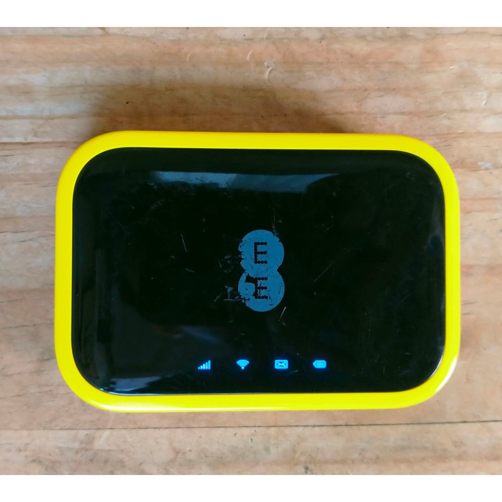 Modem Mifi Alcatel ee70 4G LTE Mobile WiFi Router 300 Mbps