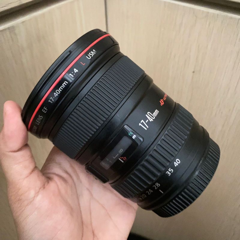 Canon 17 40mm F4 Lensa Wide Full Frame Normal Siap Pakai