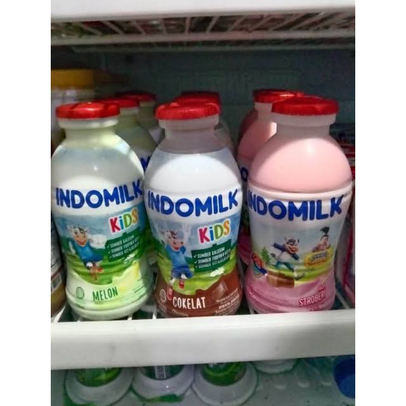 

Indomilk UHT Susu Botol Ukuran 190 ml Rasa Coklat, Strawberry, Melon