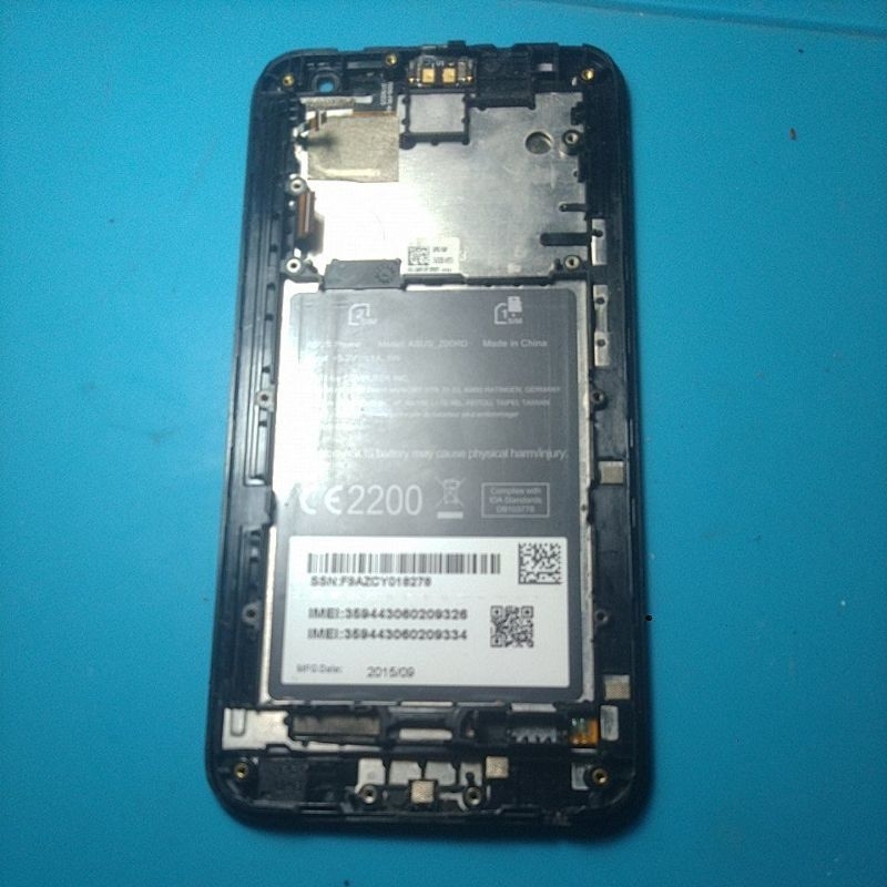 LCD Asus z00rd normal copotan