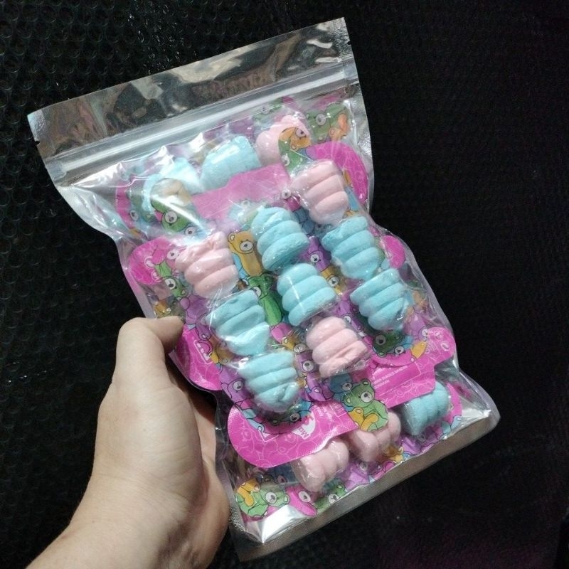 

MARSH MALLOW BENTUK SATE harga 1 bungkus isi 10 pcs