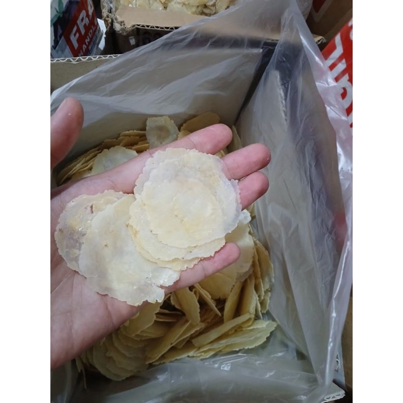 

Emping Super Tipis Kering 1 kg/Emping SP Kering/Emping Siap Goreng/Emping Melinjo Kering Murah